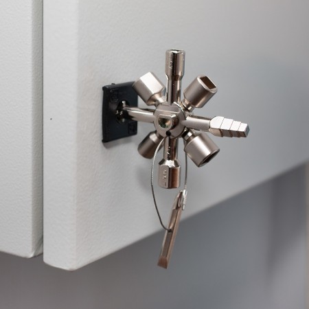 КВТ Ключ для электрошкафов КЭШ-10, 78069 KVT КВТ Ключ для электрошкафов КЭШ-10, 78069 KVT